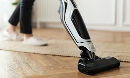How to Choose & Best Vacuum Cleaner to Buy Under $200