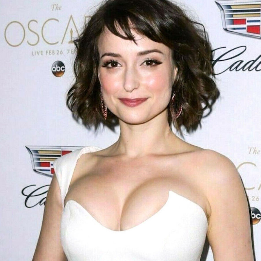 Milana Vayntrub Age Biography Height Wiki Net Worth