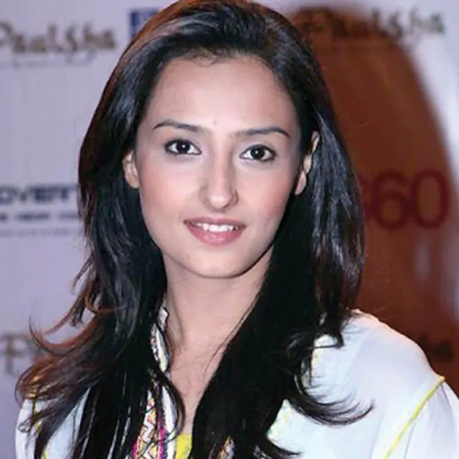 Momal Sheikh Age Biography, Net Worth, Height, Wiki