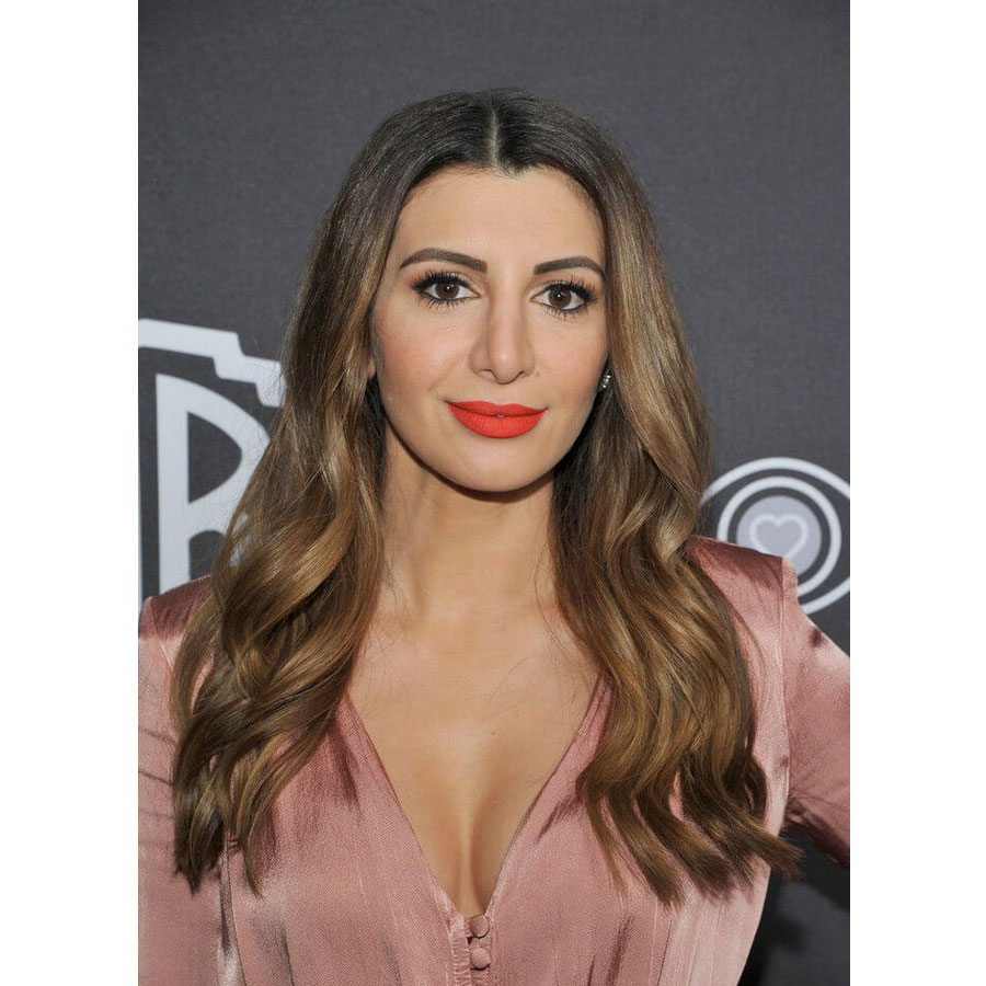 Nasim Pedrad Age Biography, Height, Wiki, Net Worth