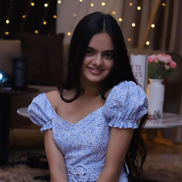 Ruhanika Dhawan Age Biography, Net Worth, Wiki, Height